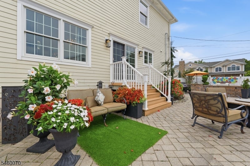 156 Boulevard