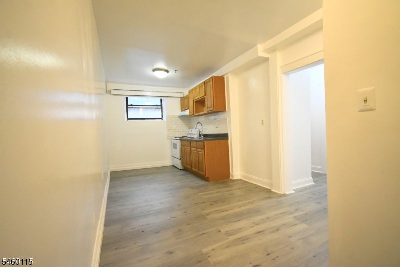 1600 Maple Ave G2