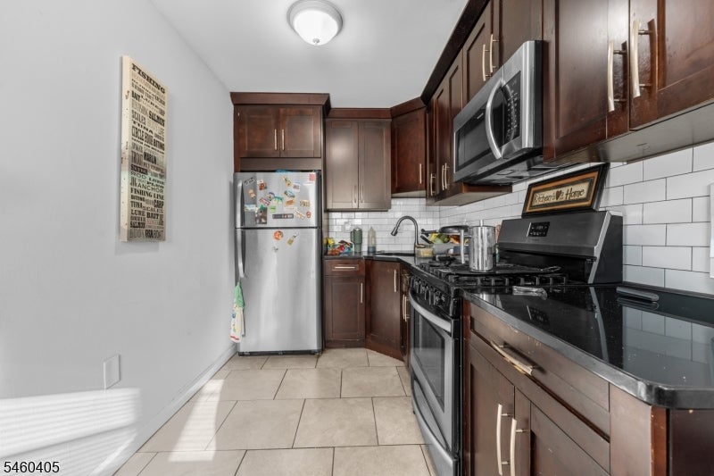 319 Harrison Ave
