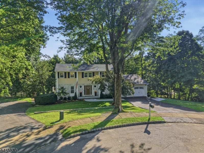 11 Tallwood Ct