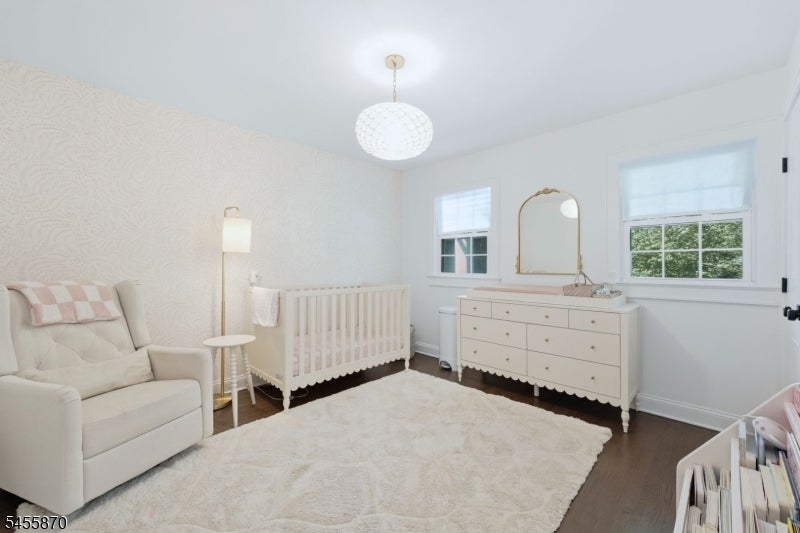 11 Tallwood Ct