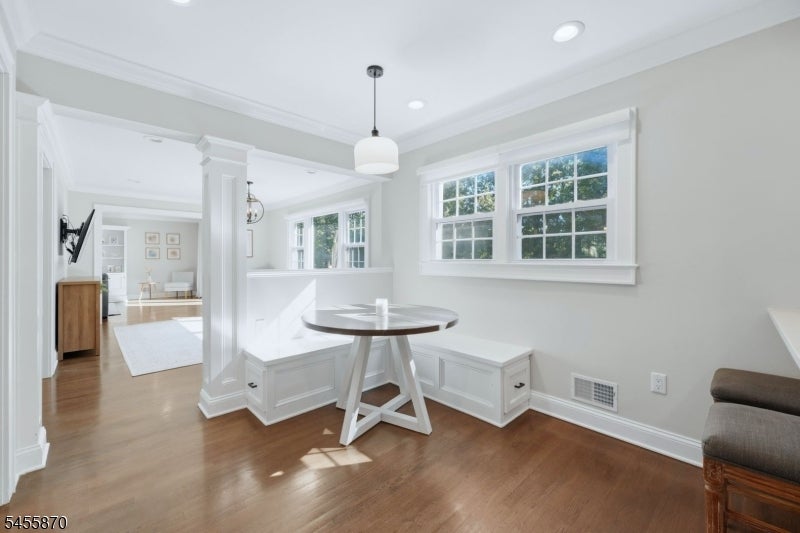 11 Tallwood Ct