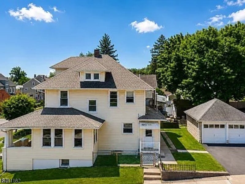 156 Valley Rd 2
