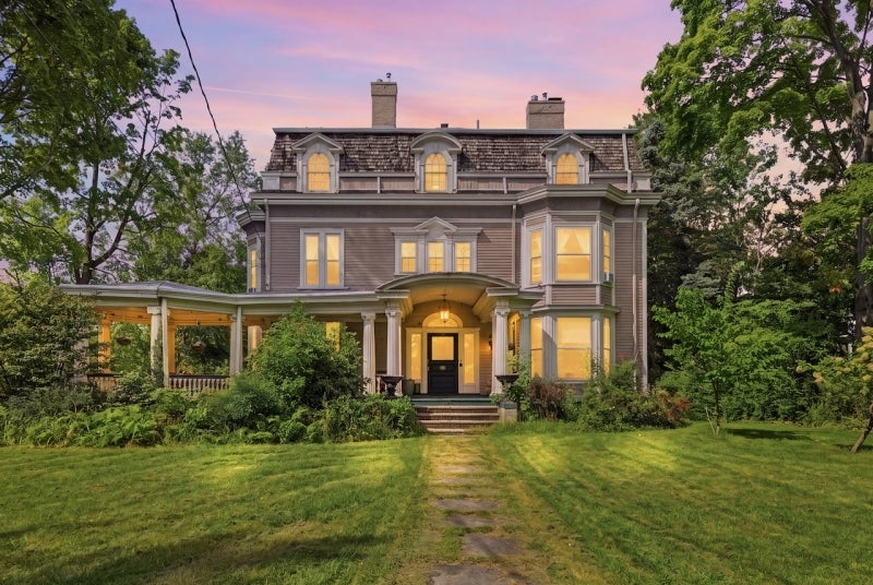 922 Central Ave