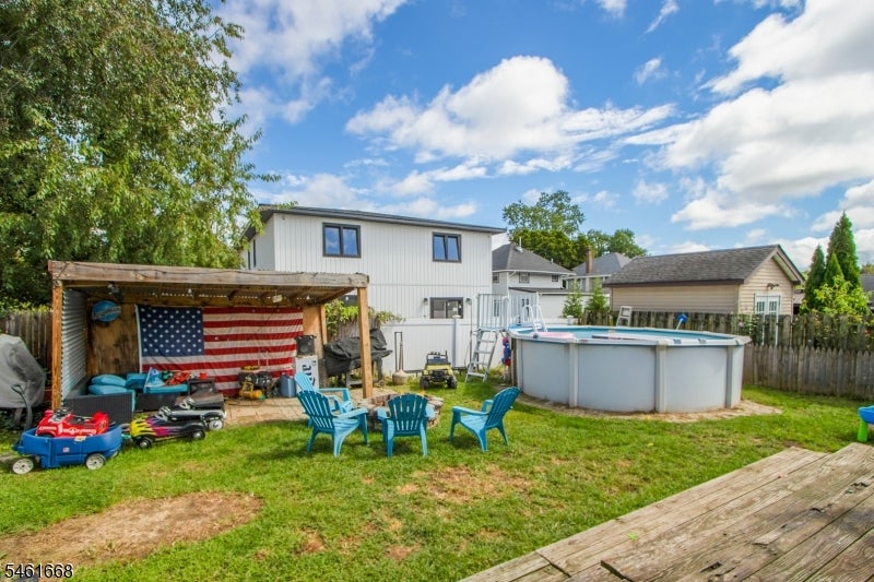 8A Pallant Ave