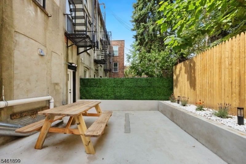294 Hoboken Ave 1