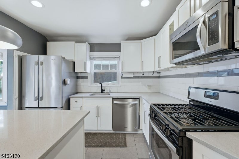 107 Palisade Ave