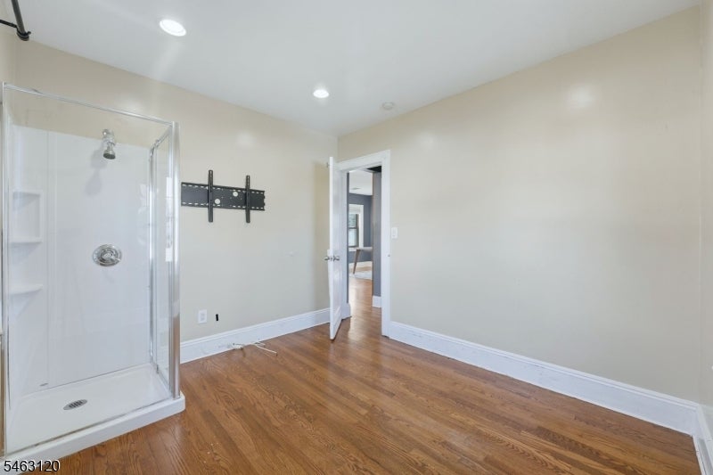 107 Palisade Ave