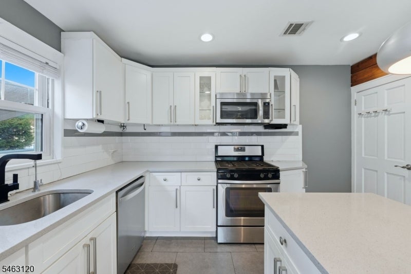 107 Palisade Ave