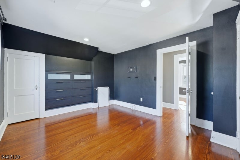 107 Palisade Ave