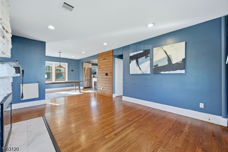 107 Palisade Ave