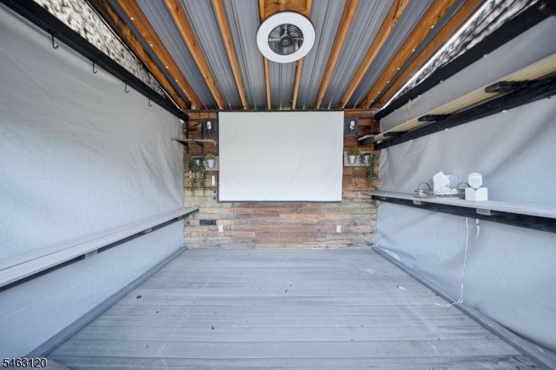 107 Palisade Ave