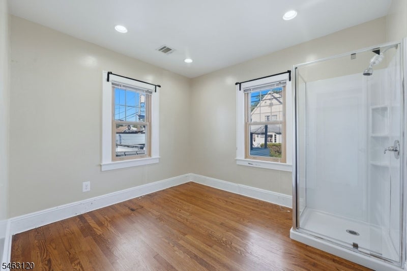 107 Palisade Ave