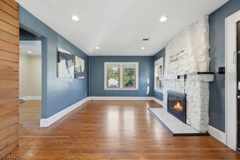 107 Palisade Ave