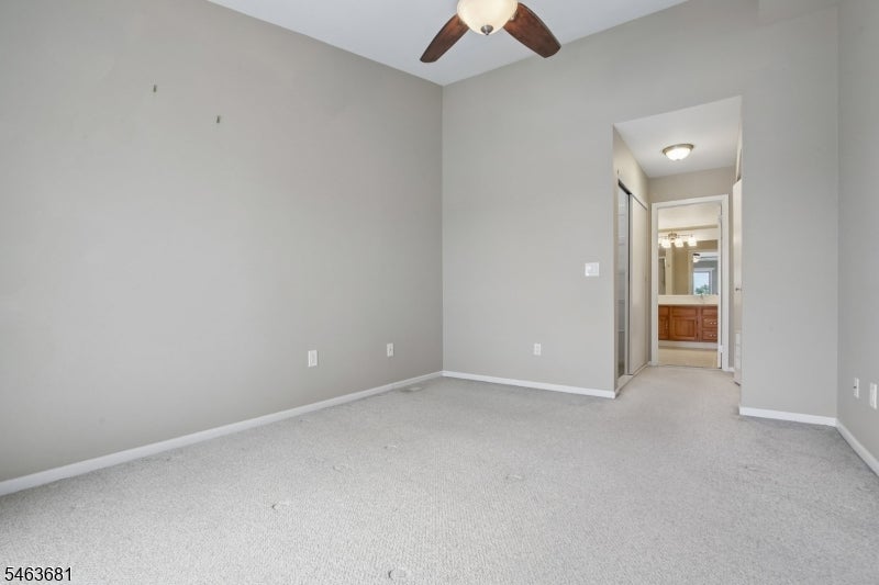 8 Bentley Court