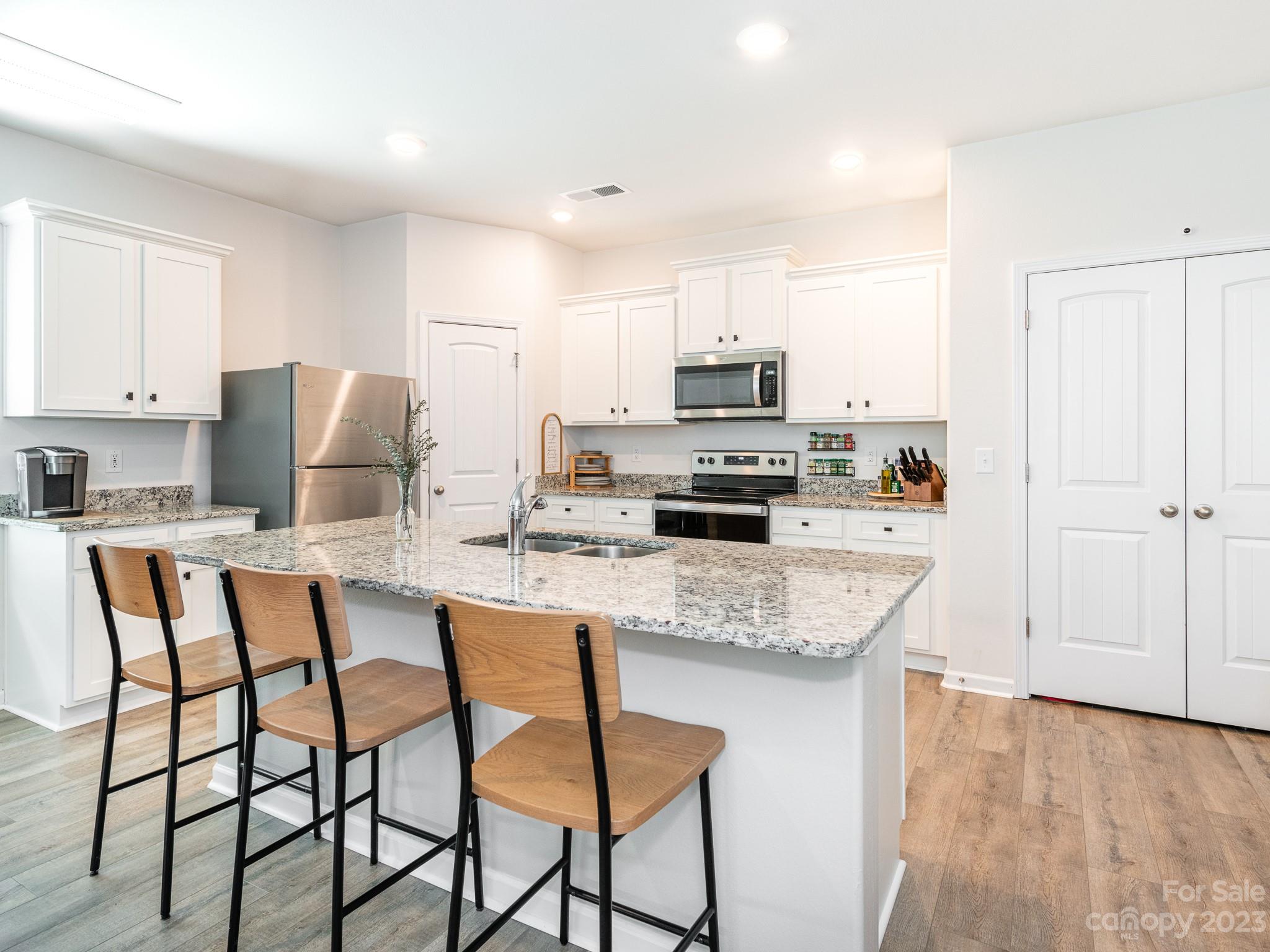 2320 Lanza Drive