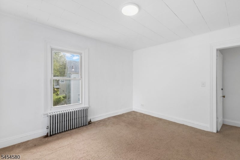 414 Saddle River Rd