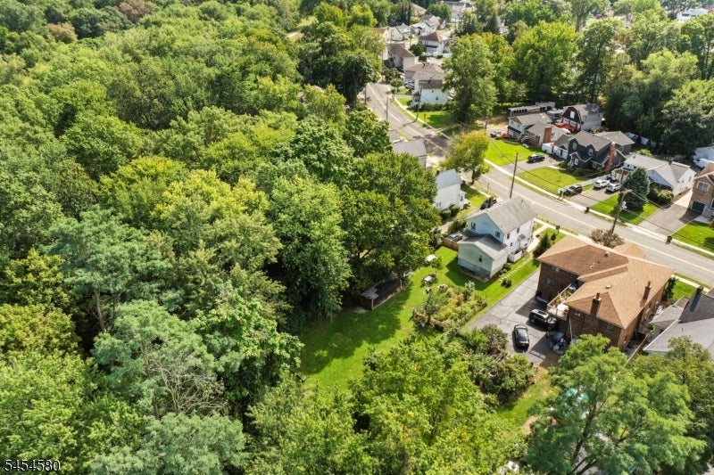 414 Saddle River Rd