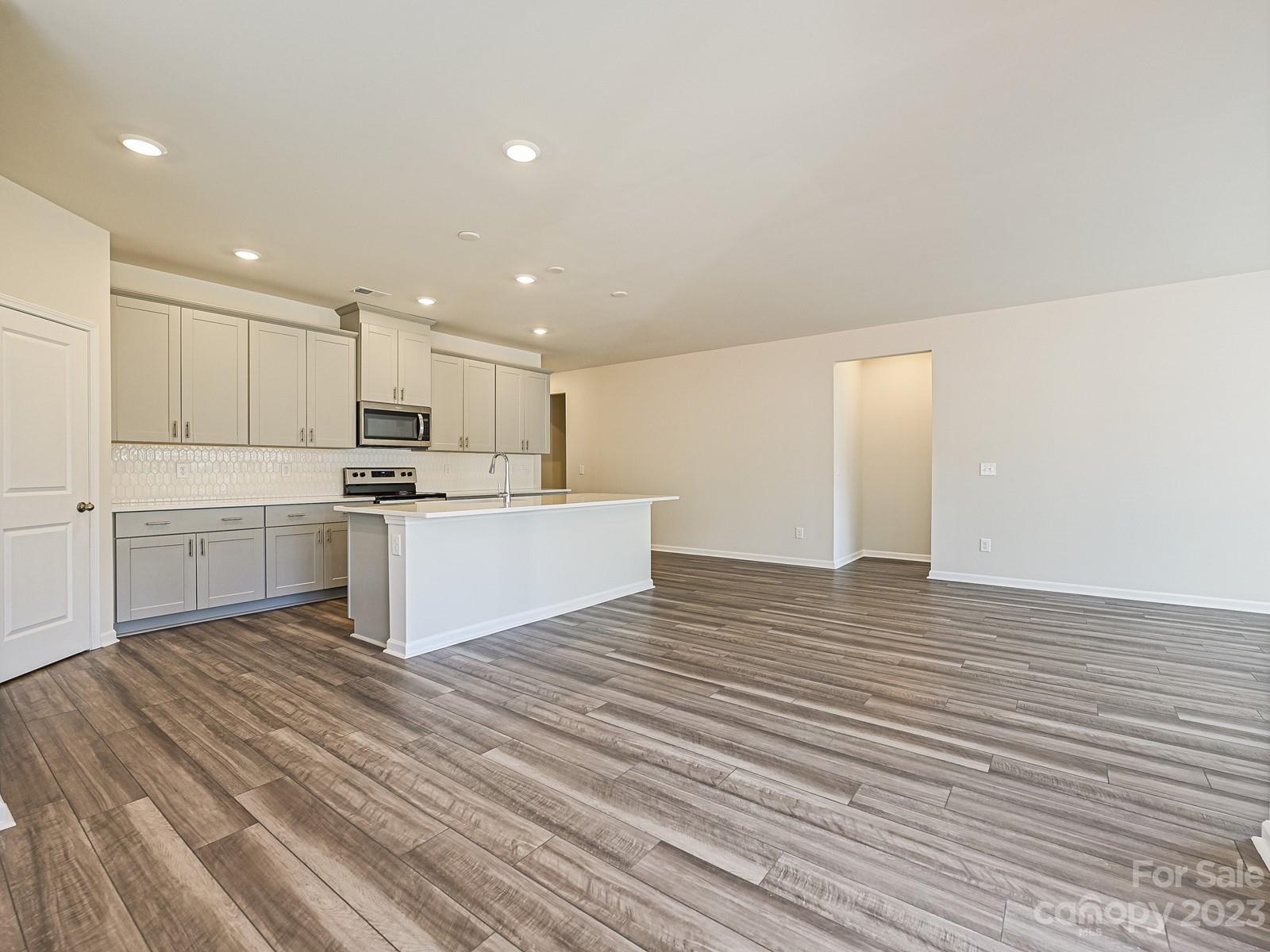 1604 Baymont Court