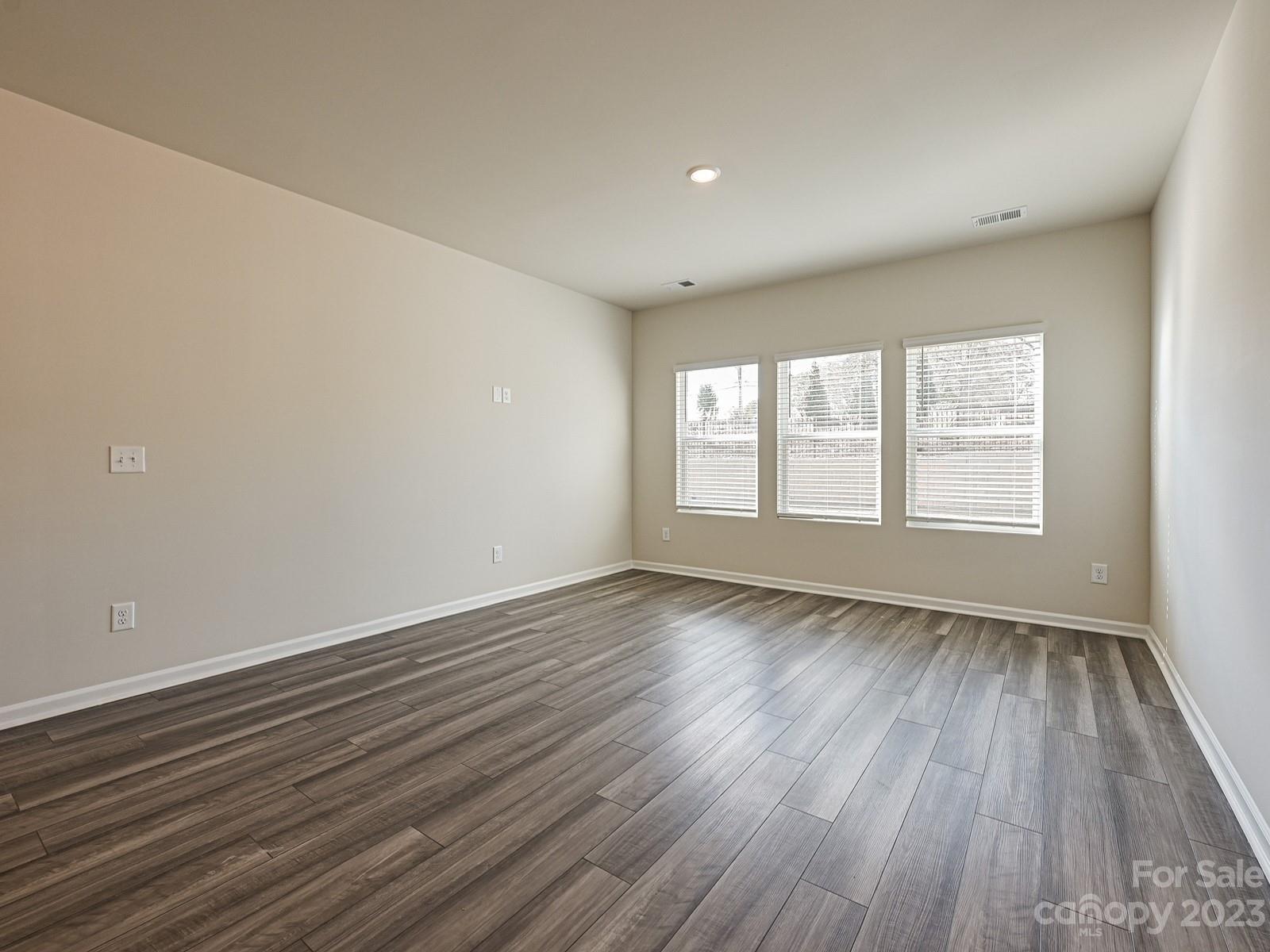 1604 Baymont Court