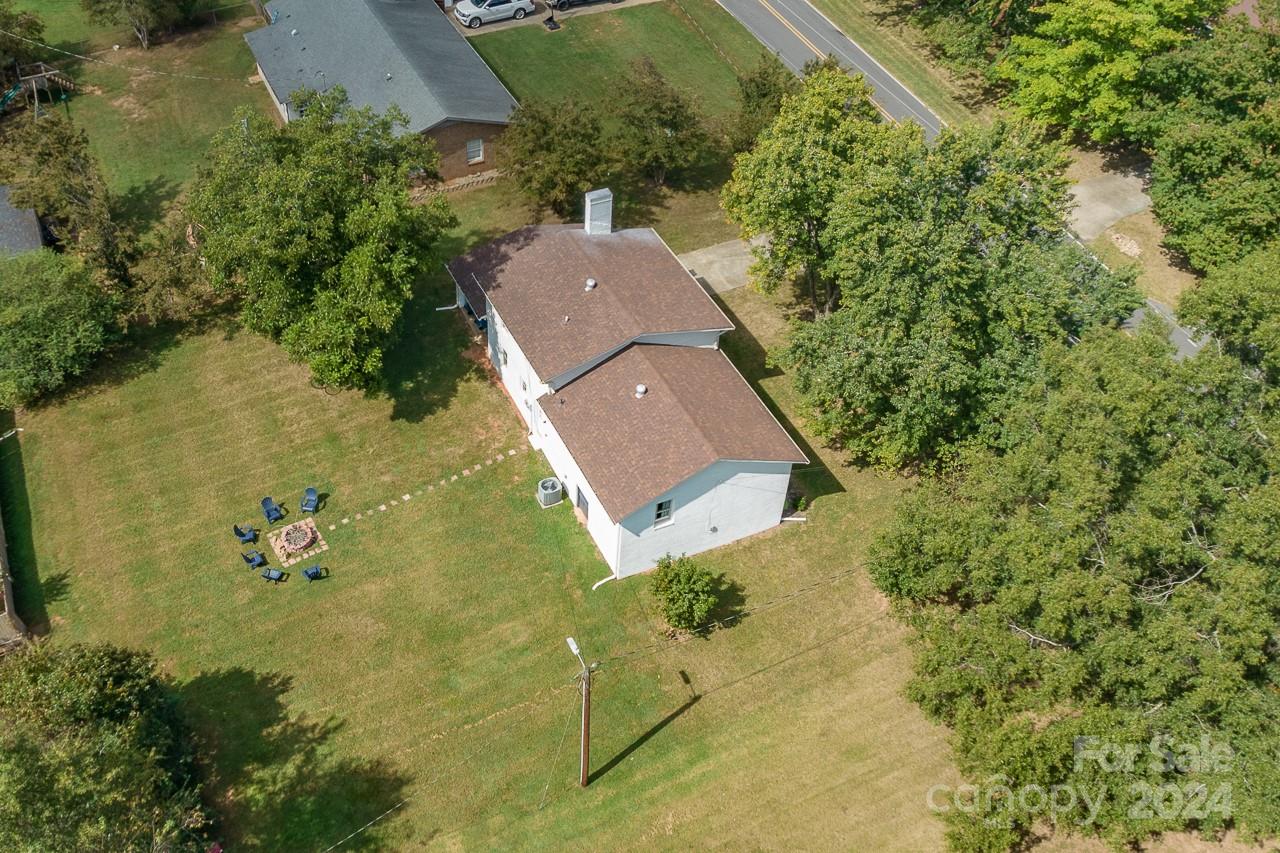 5703 Valley Field Road