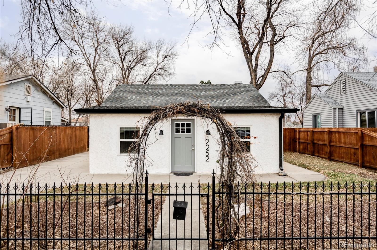 2252 Harlan Street