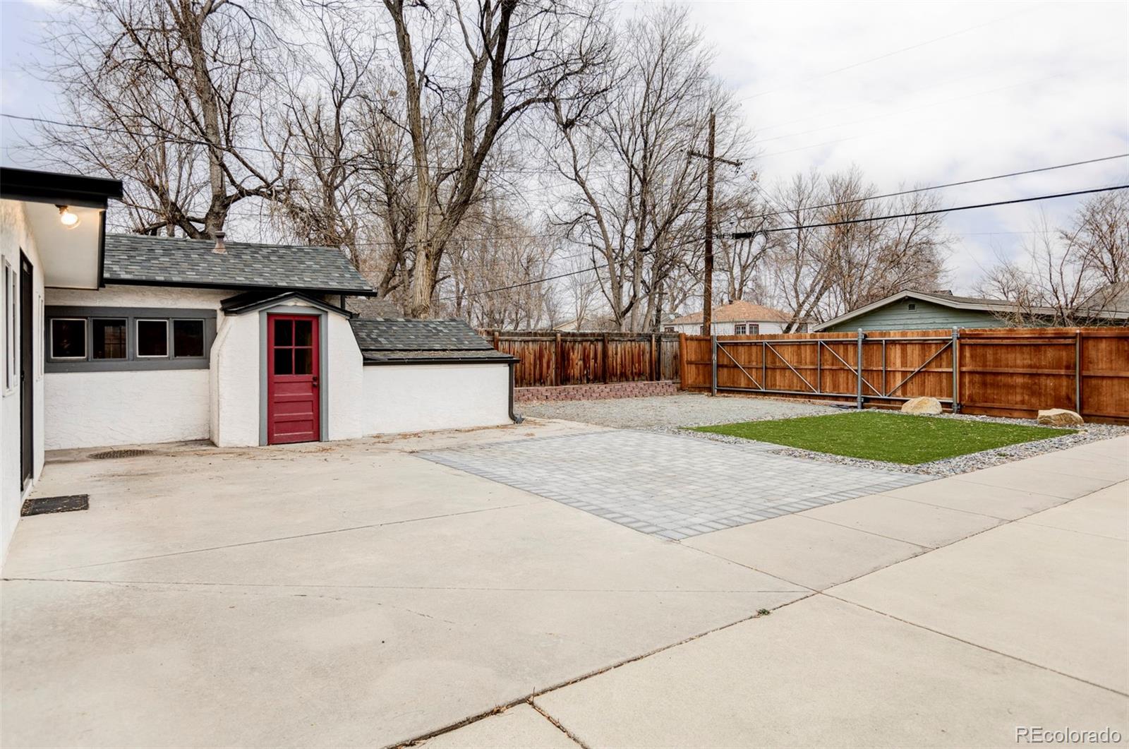2252 Harlan Street