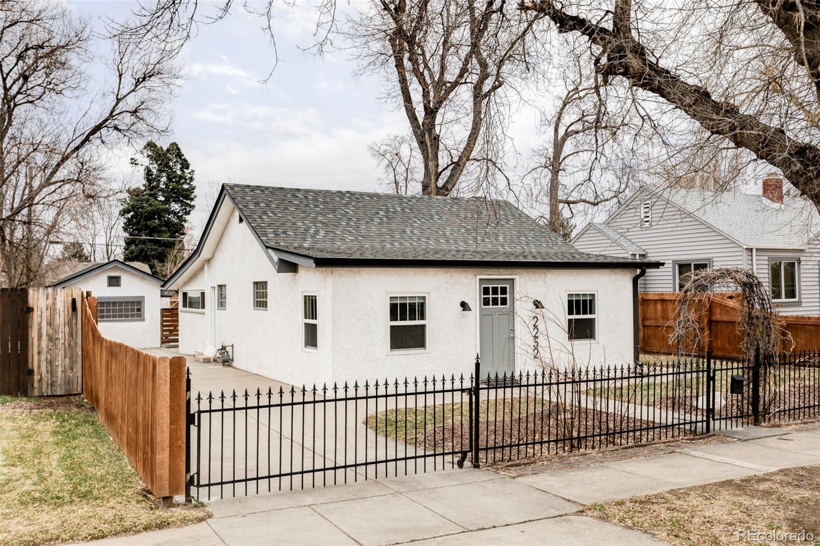 2252 Harlan Street