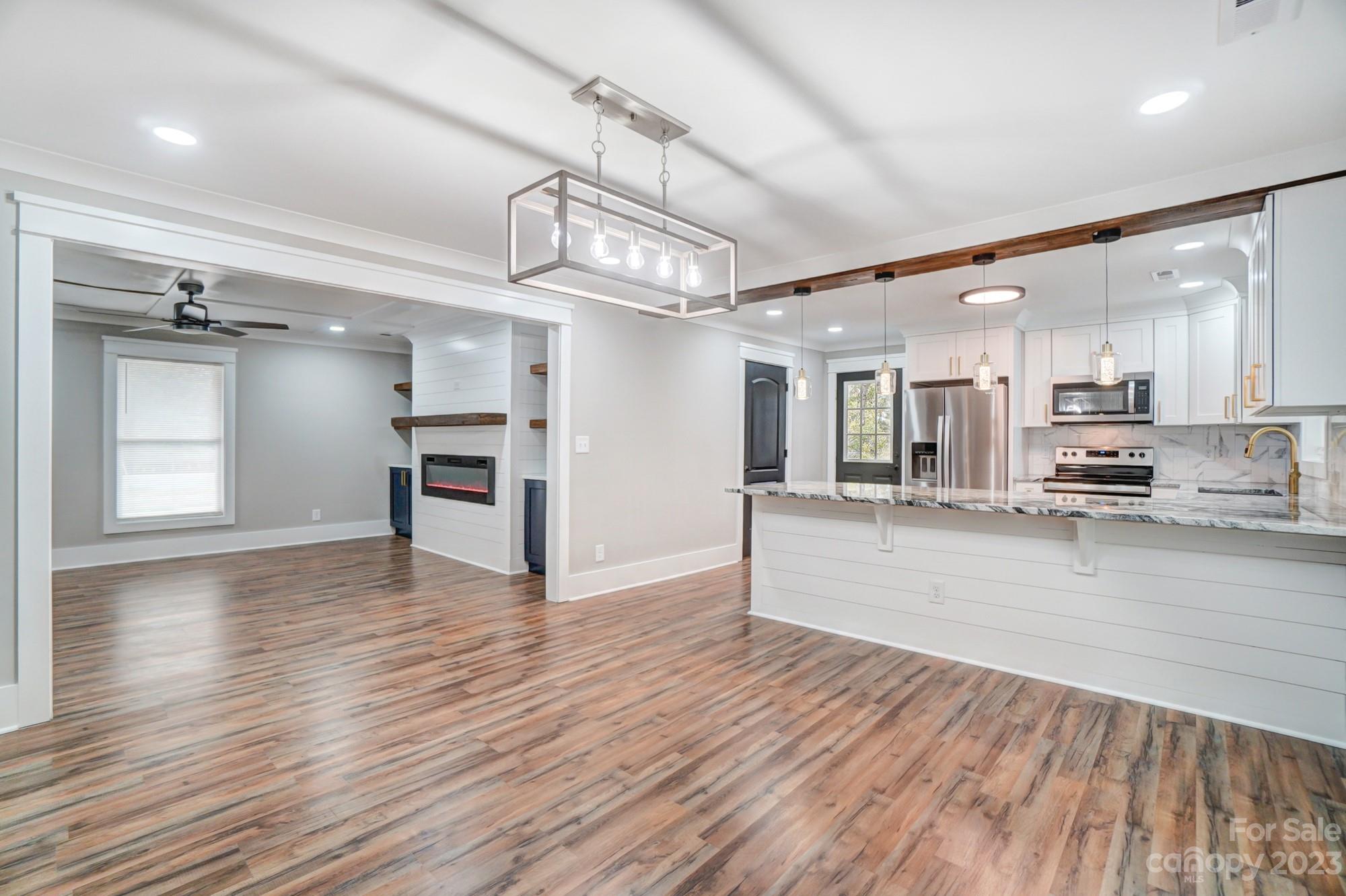 405 Fielding Road