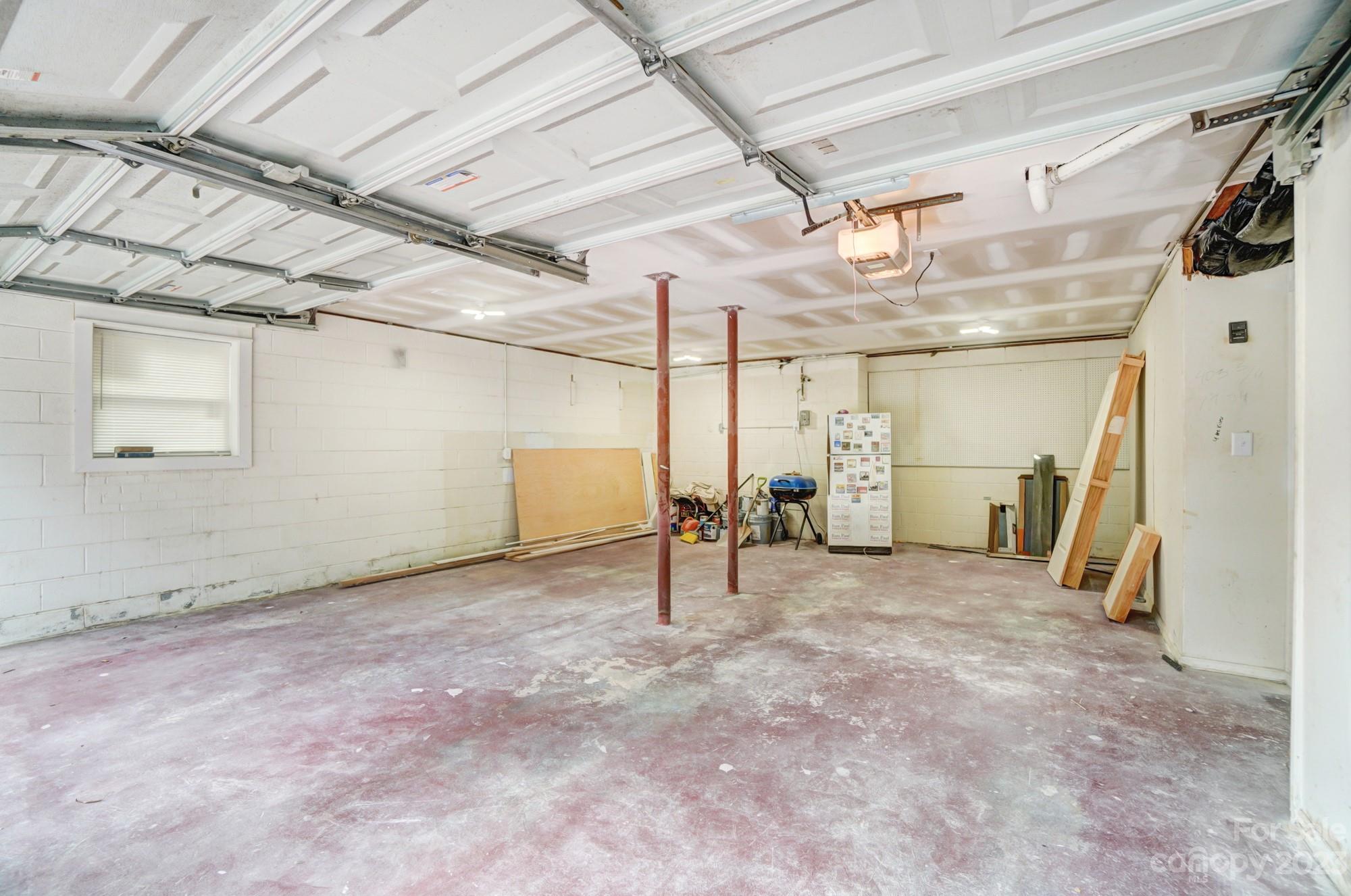 405 Fielding Road