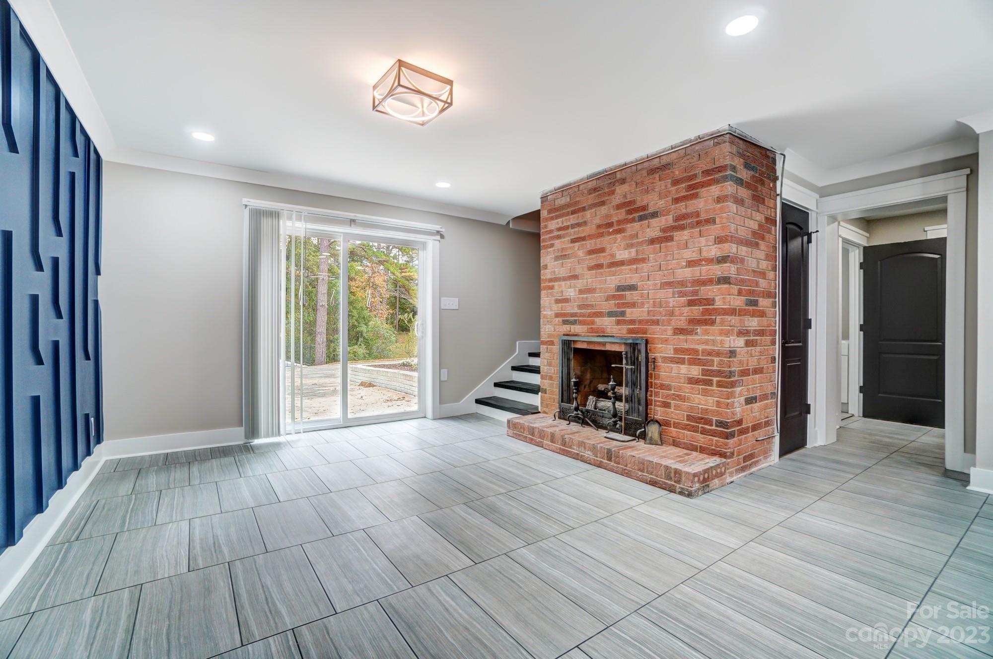 405 Fielding Road