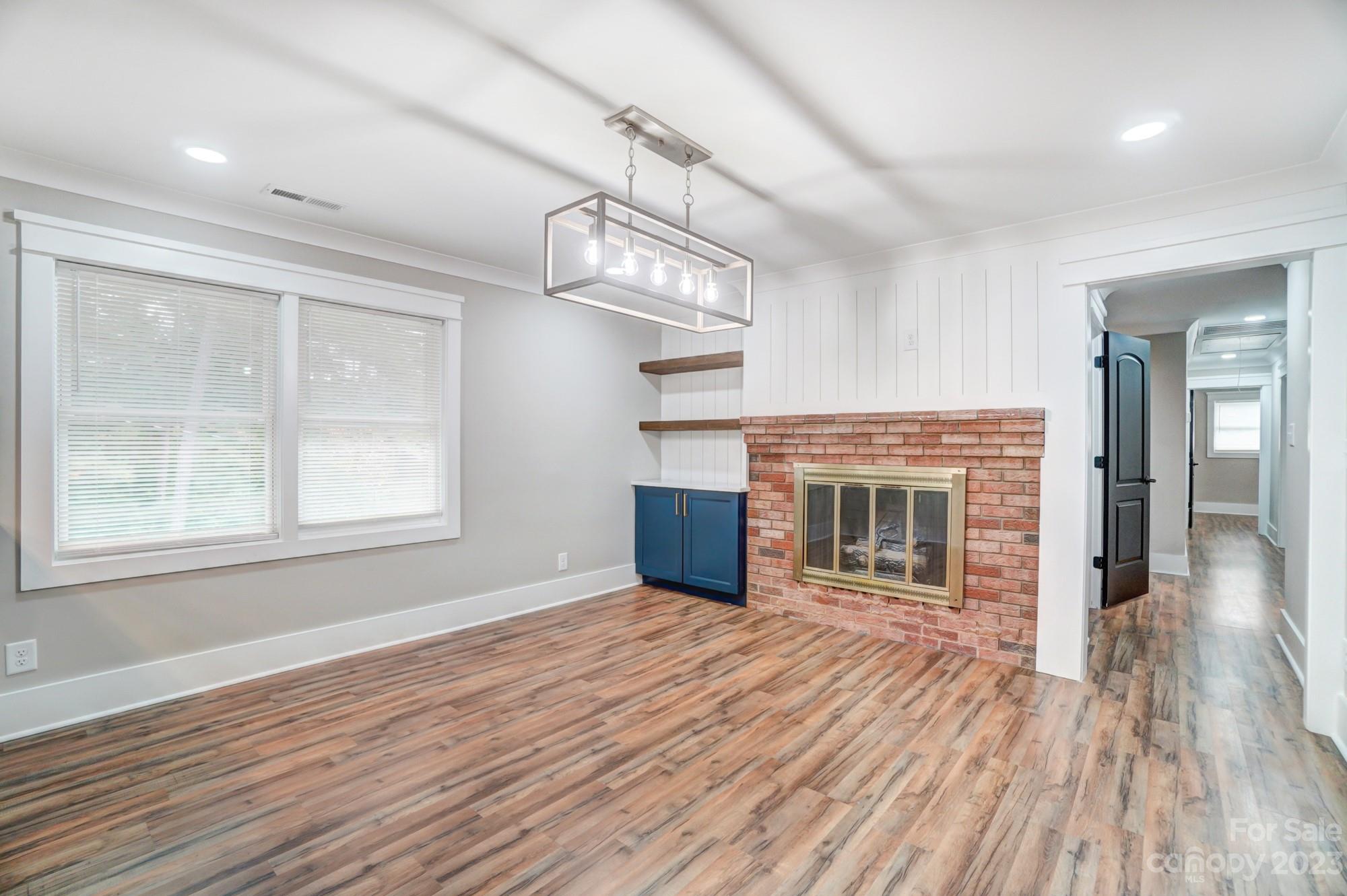 405 Fielding Road