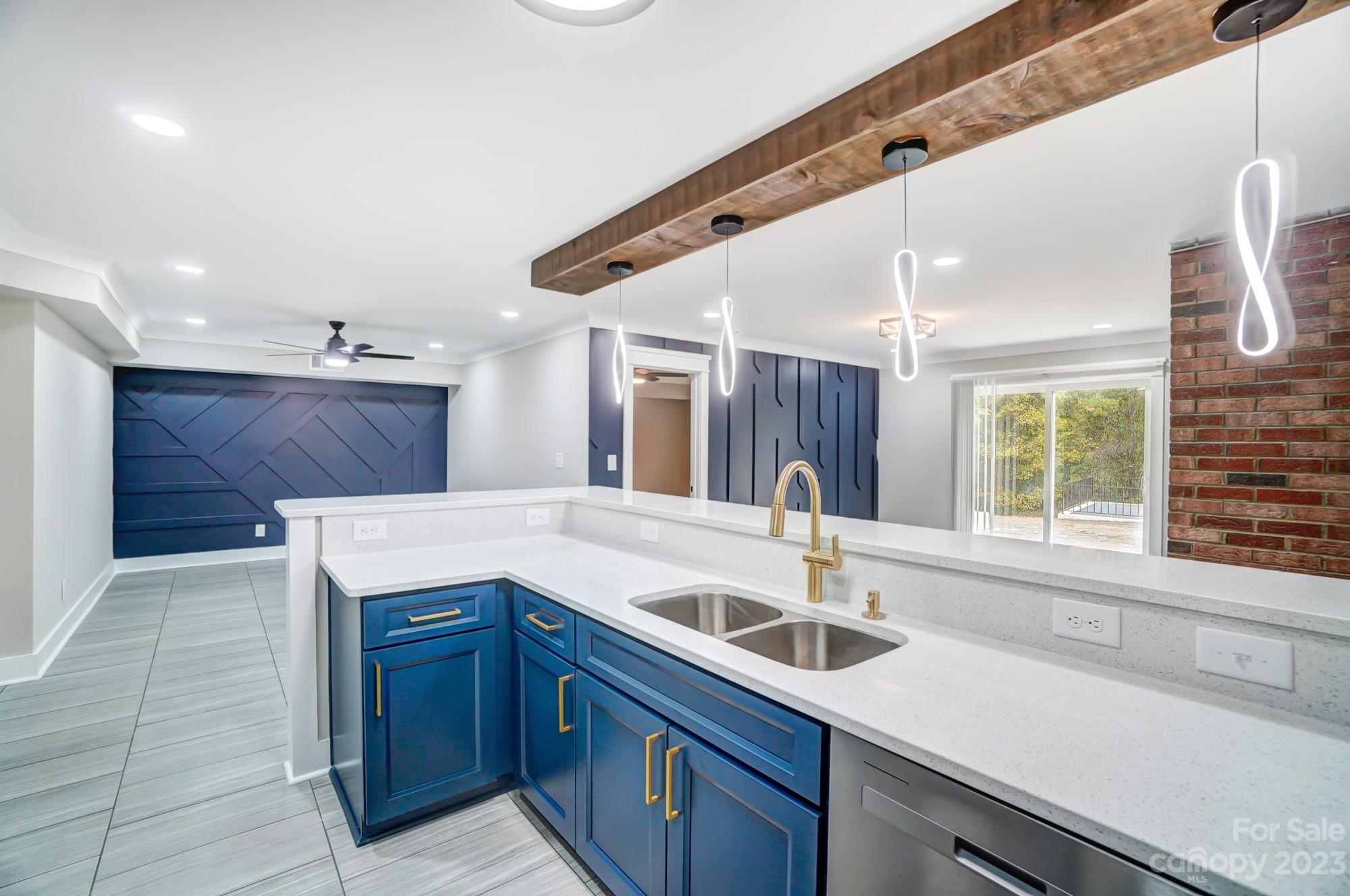 405 Fielding Road