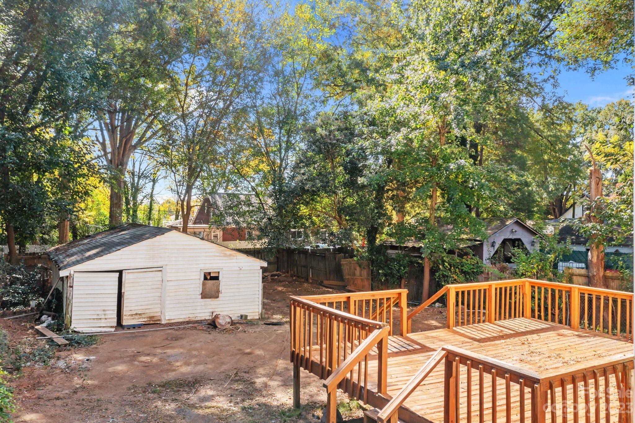 1409 Effingham Road