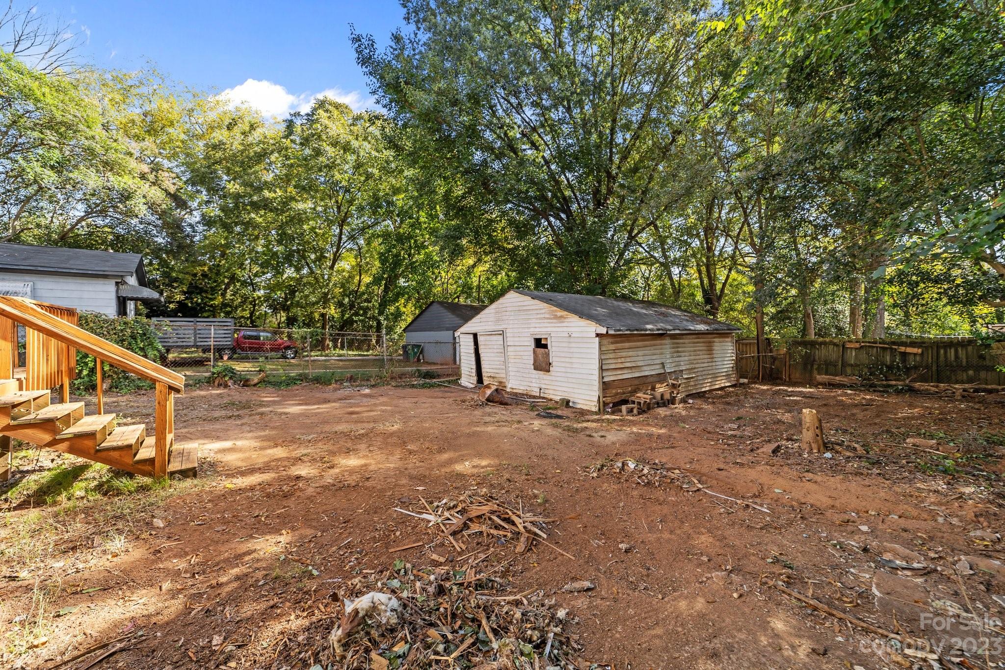 1409 Effingham Road