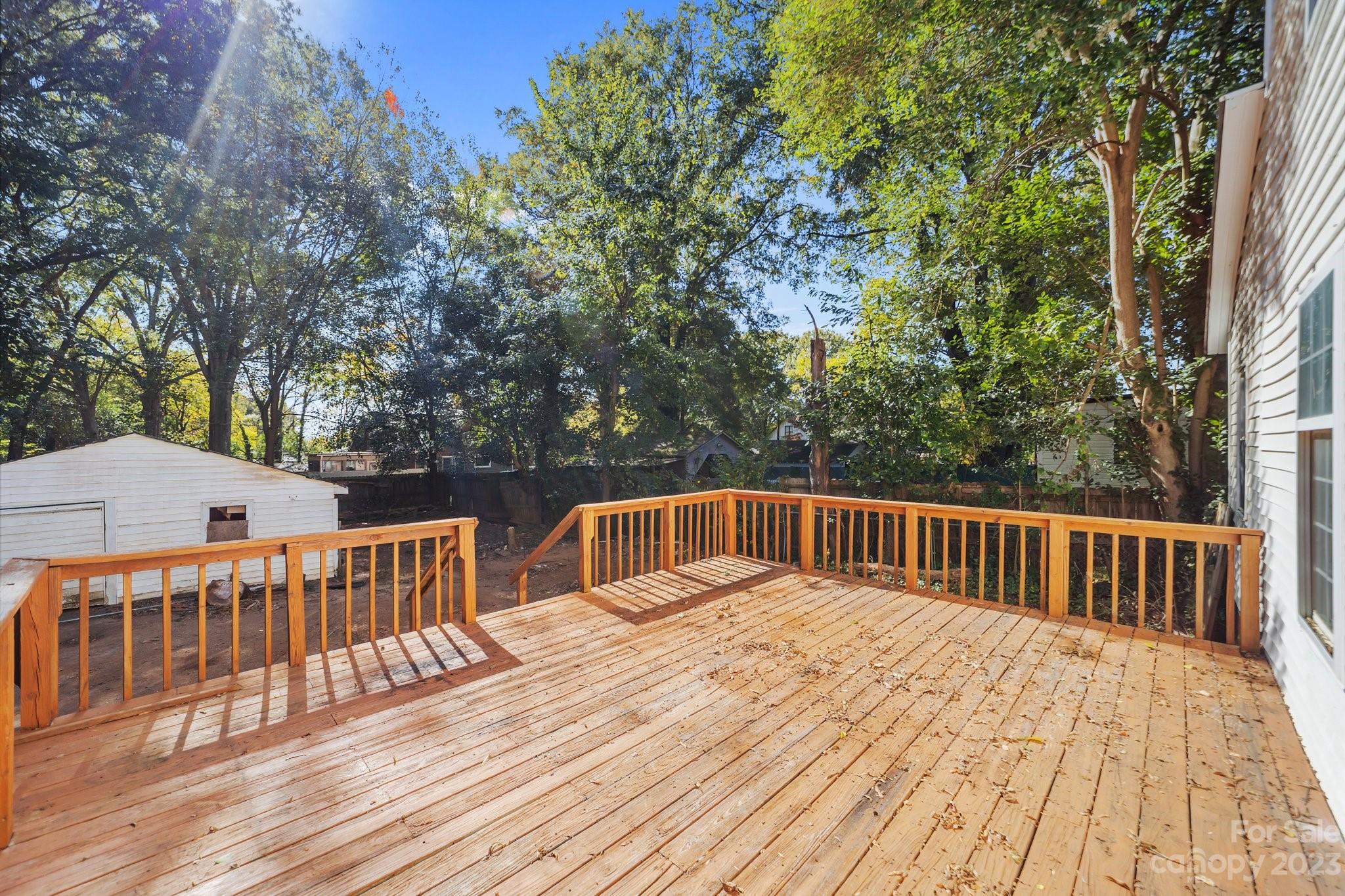 1409 Effingham Road
