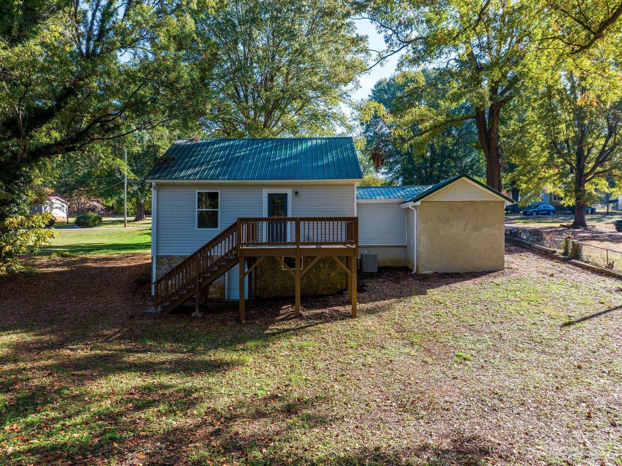 616 N Gaither Avenue
