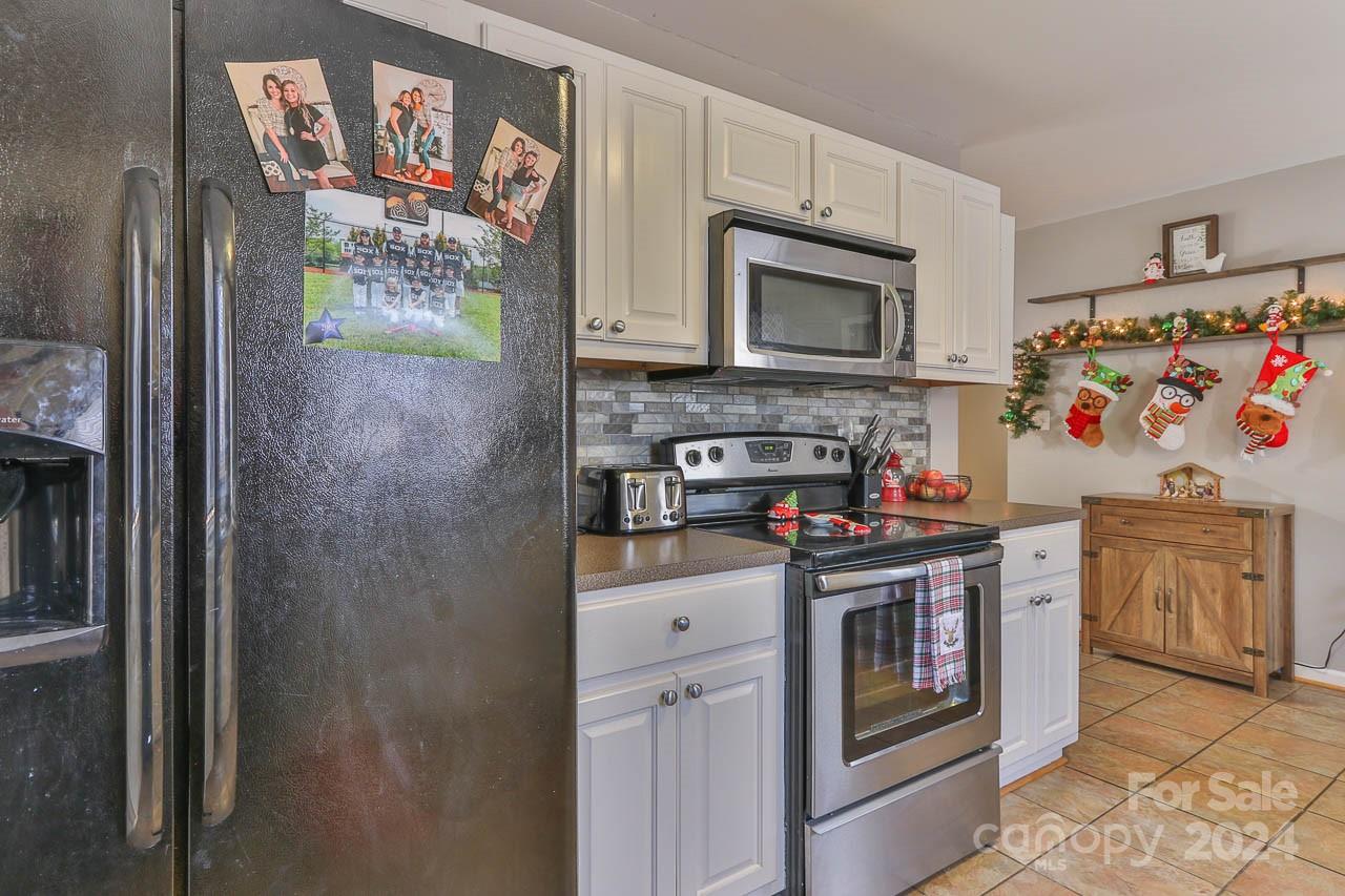 368 Cooper Road