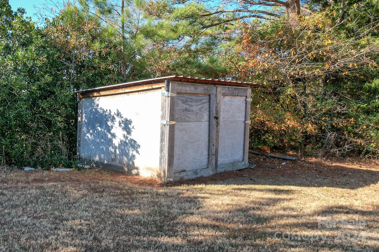 368 Cooper Road