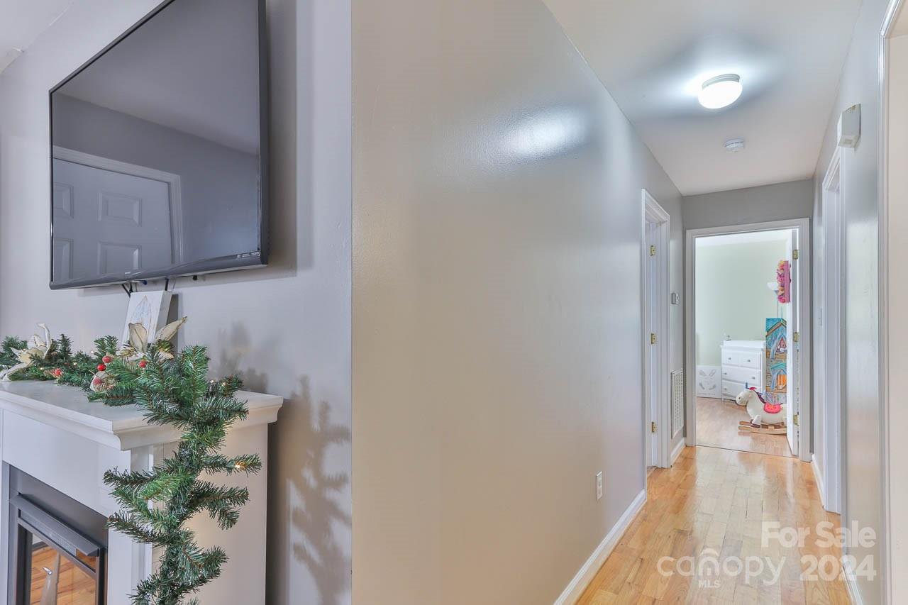 368 Cooper Road