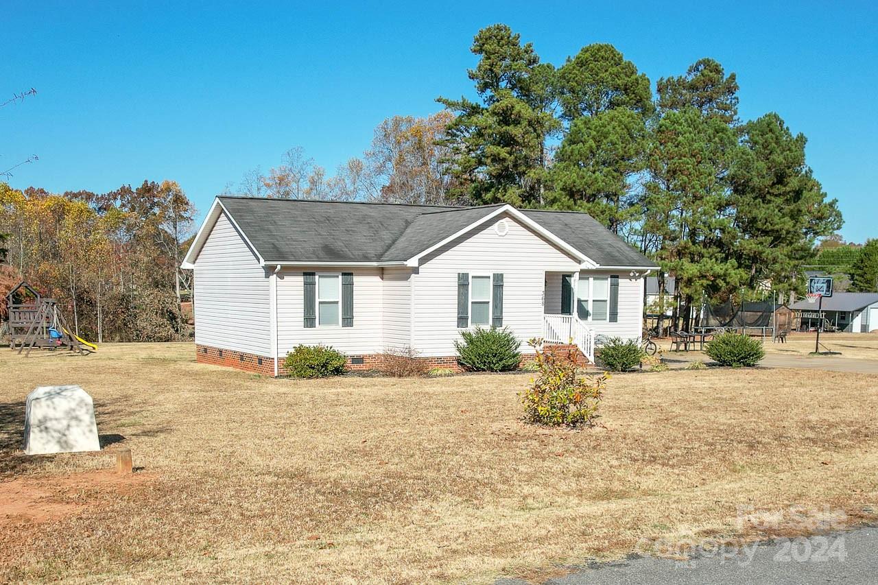 368 Cooper Road