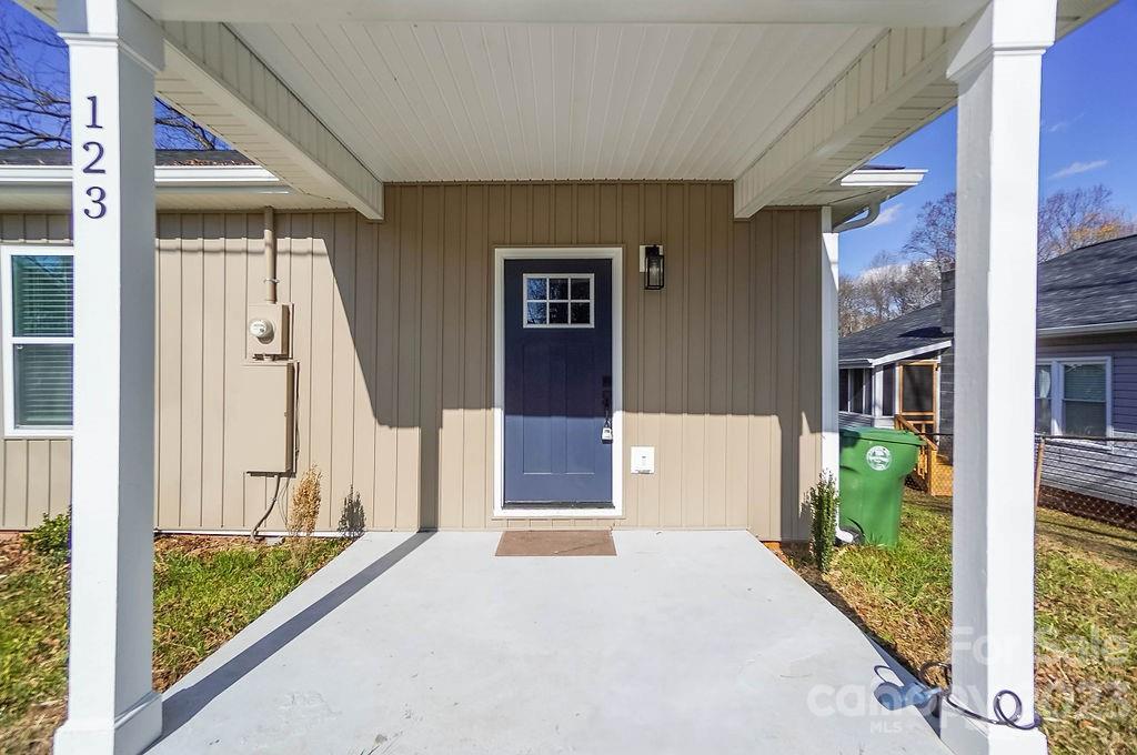 123 Duff Street