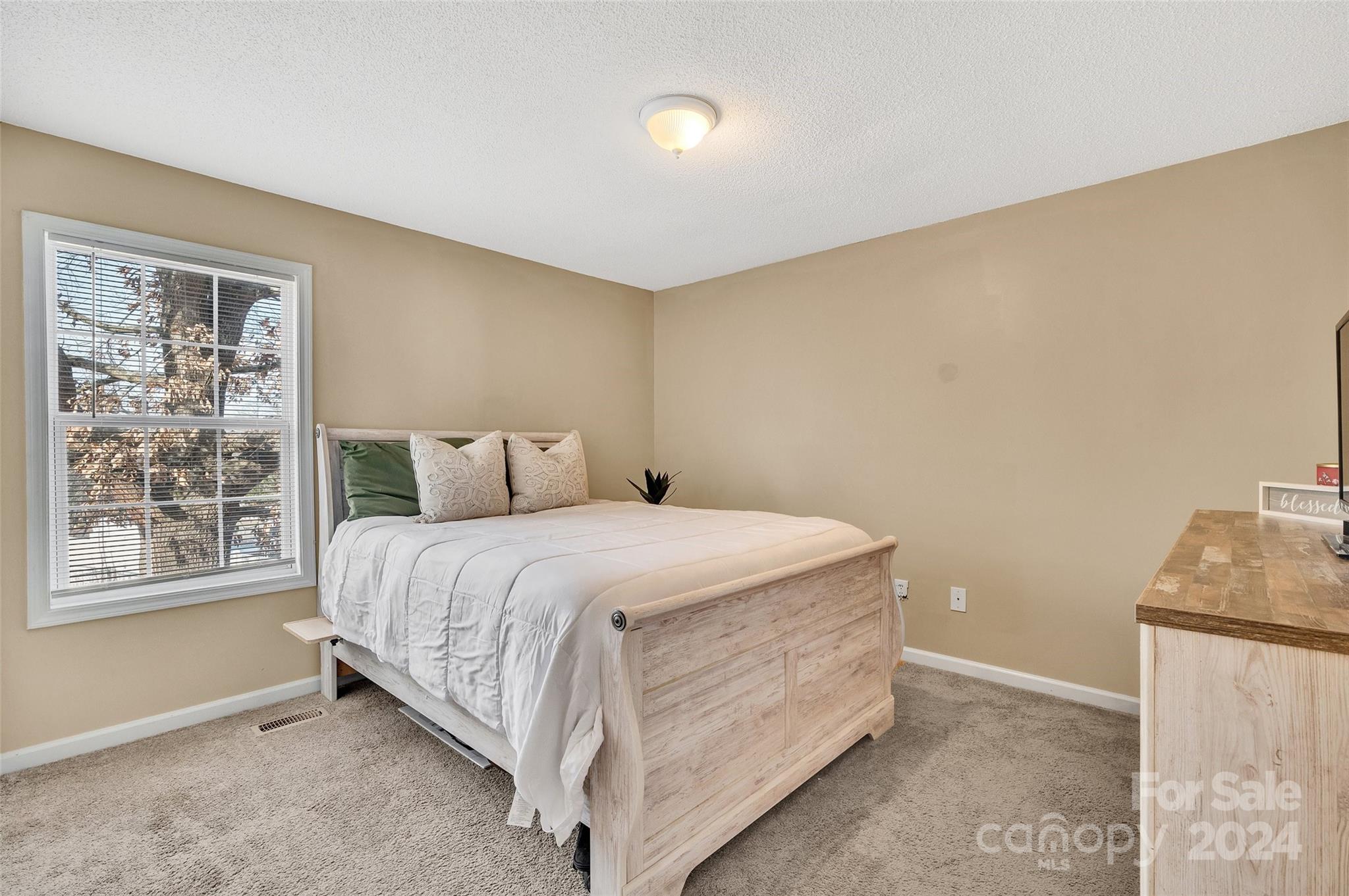 218 Carwen Court