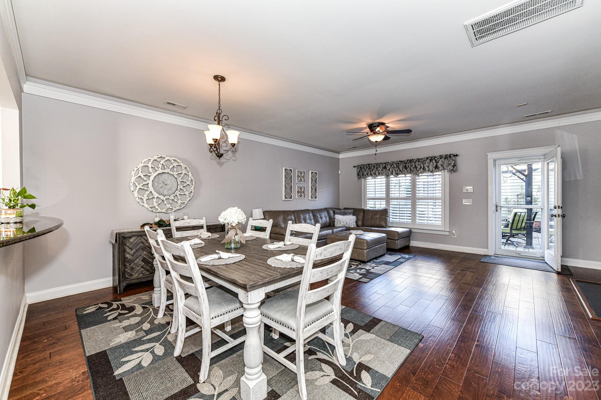 13636 Morehouse Street