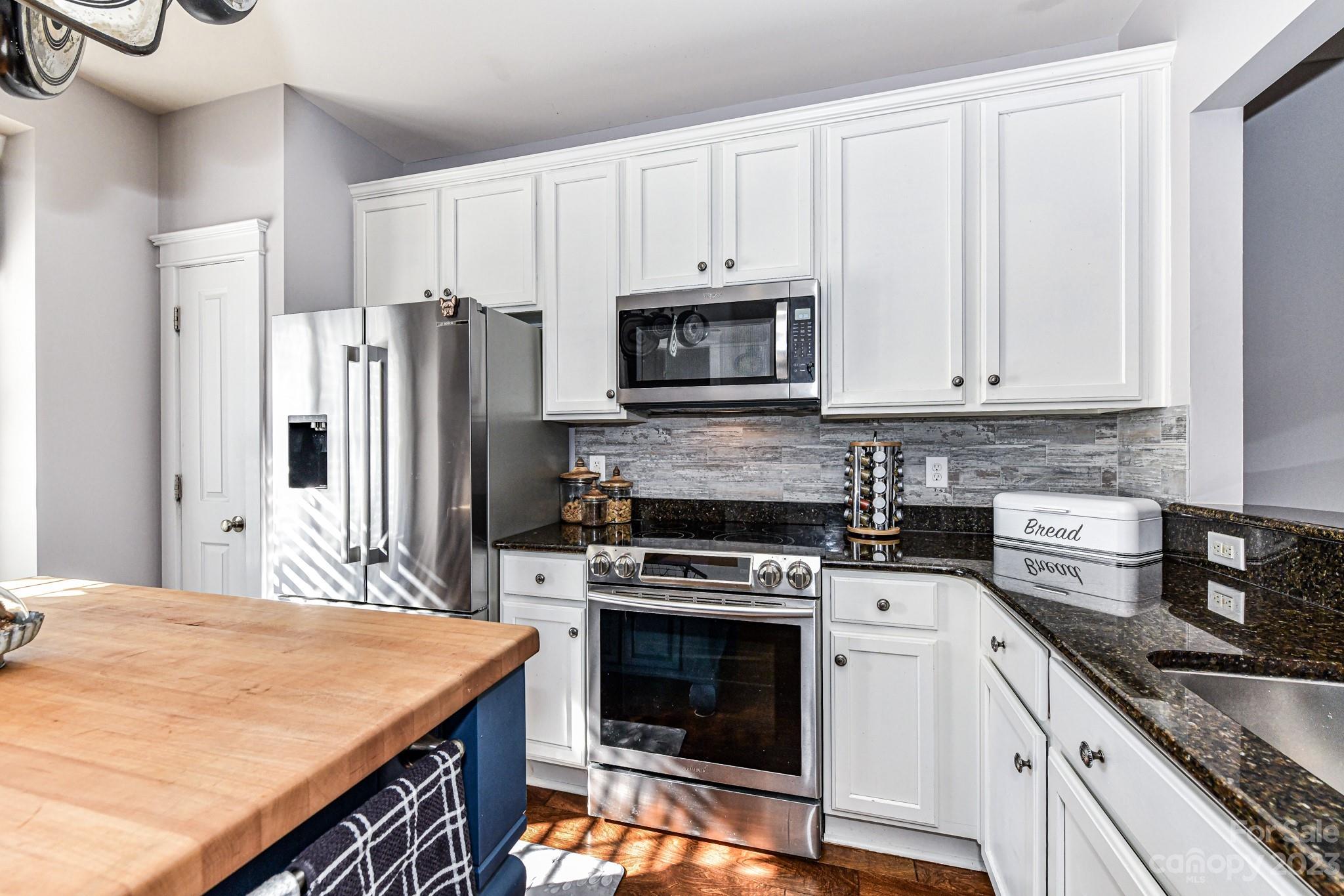 13636 Morehouse Street