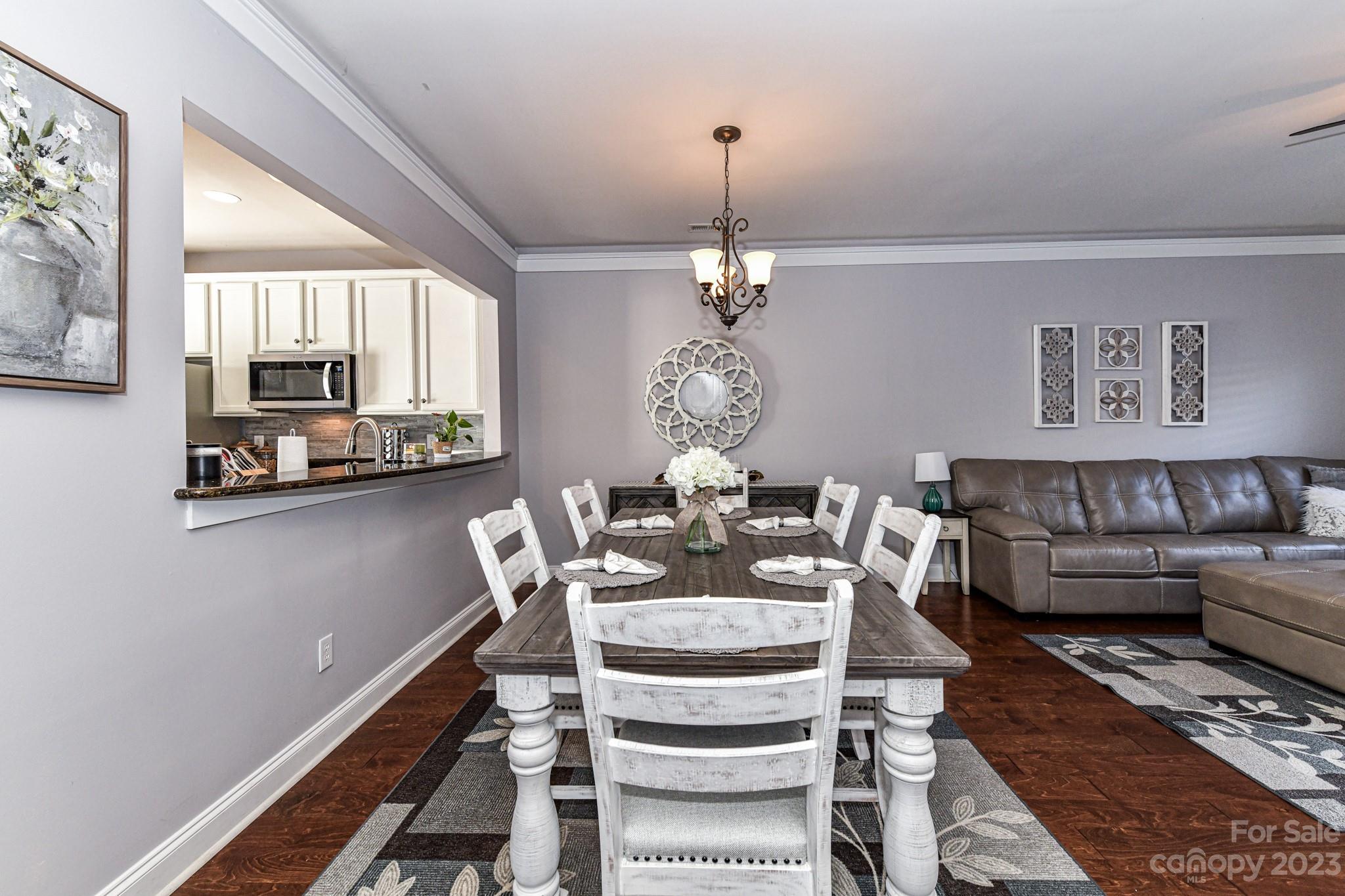 13636 Morehouse Street