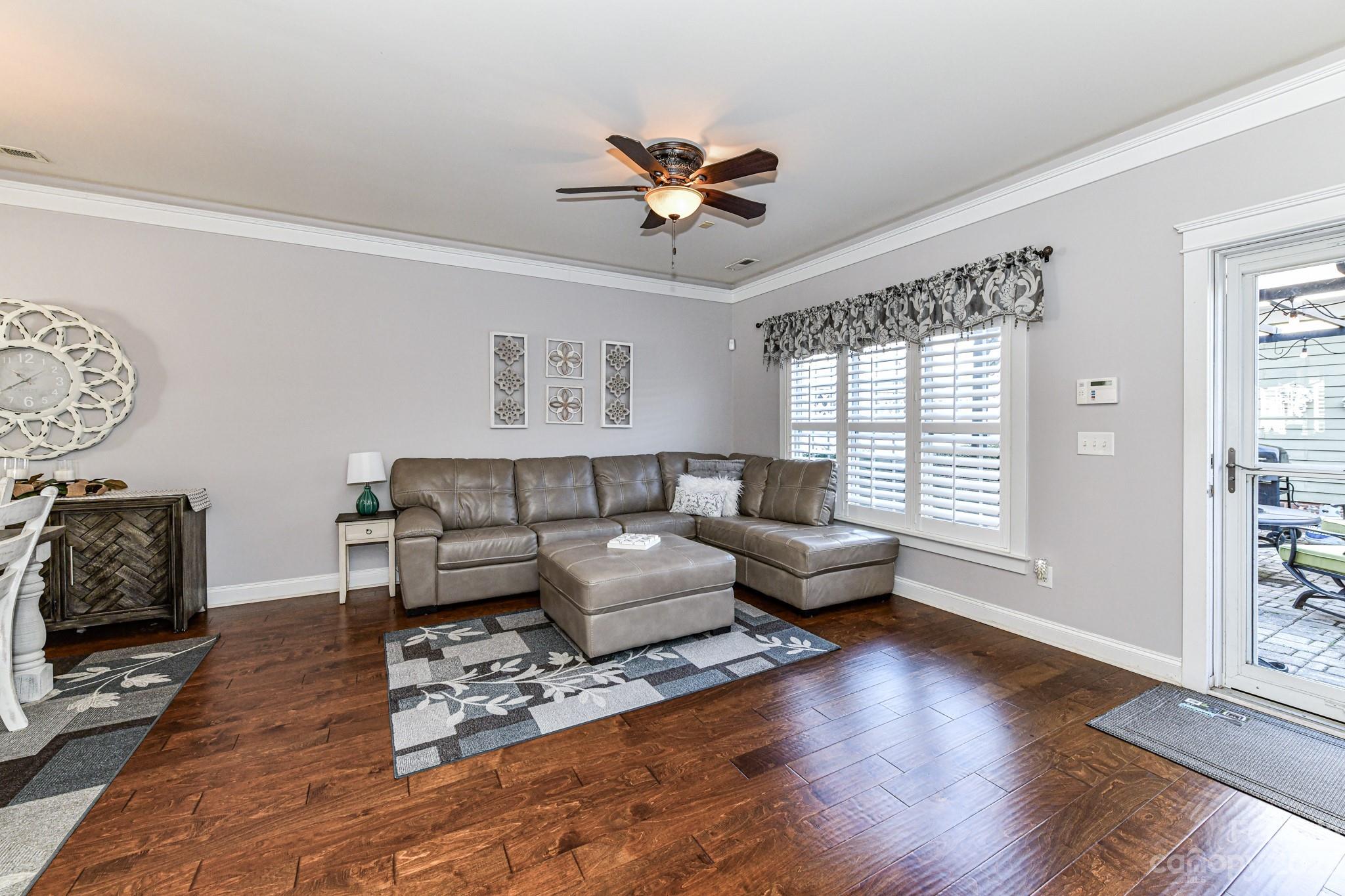 13636 Morehouse Street