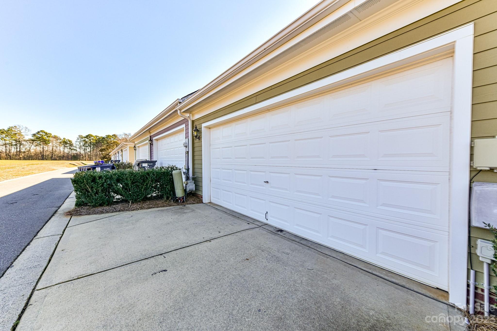 13636 Morehouse Street