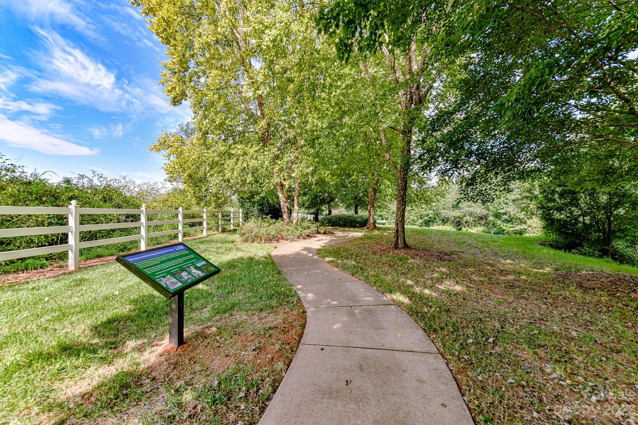 13636 Morehouse Street