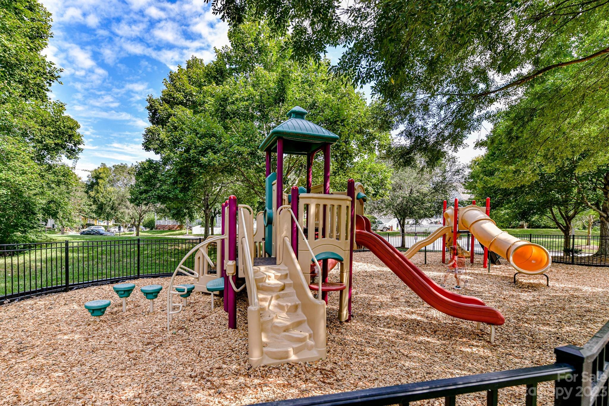 13636 Morehouse Street